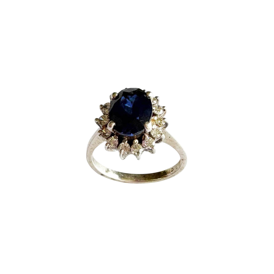 Vintage Sterling Silver Blue Stone and White Stone Cluster Ring