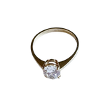 Elegant 14k Yellow Gold Oval-Cut Solitaire Ring