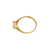 Elegant 14k Yellow Gold Oval-Cut Solitaire Ring